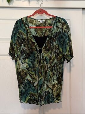 dressbarn Green and Black Abstract V-Neck Blouse